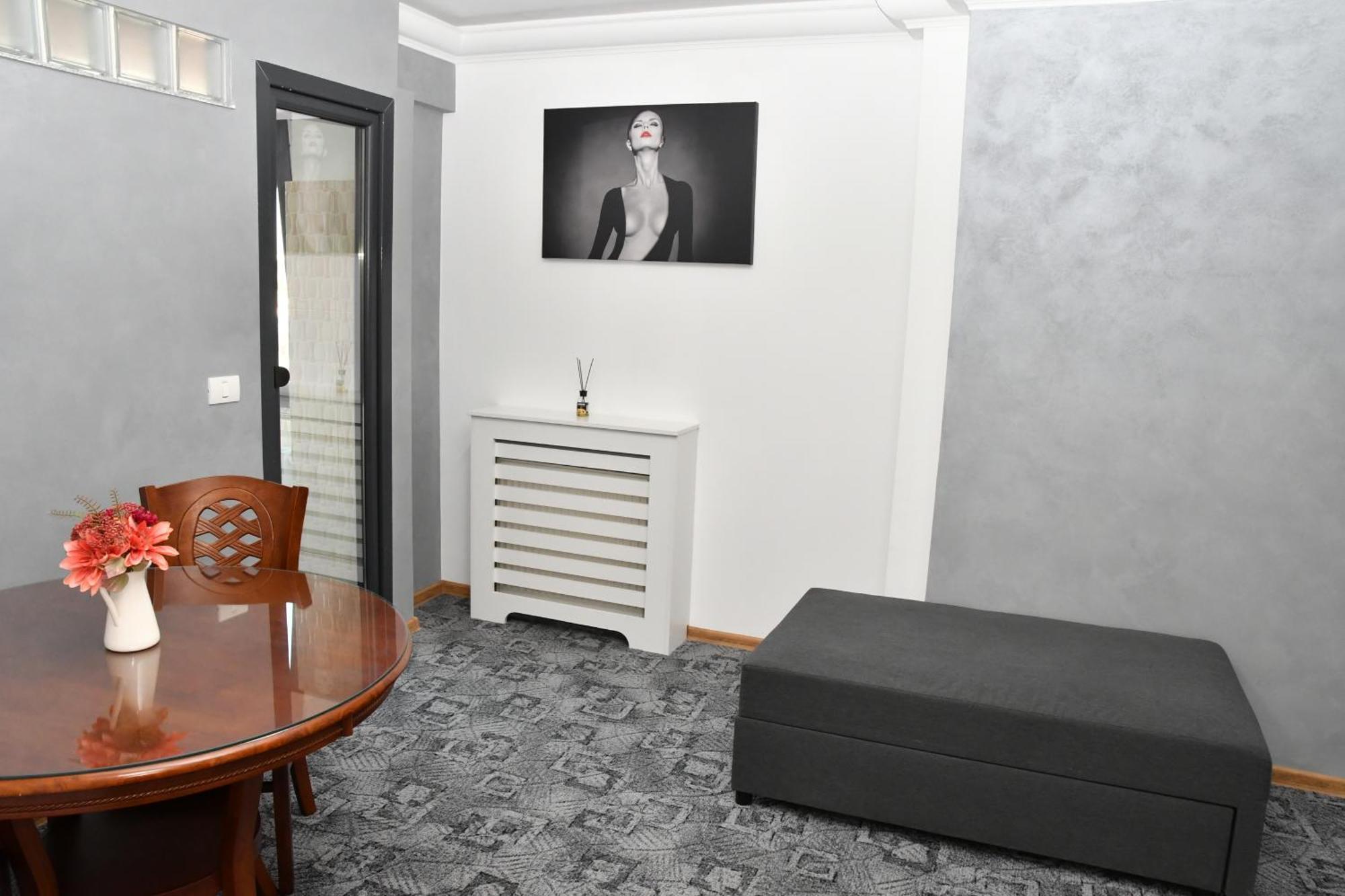 קריובה Apartament Luxury - Promenada Mall מראה חיצוני תמונה